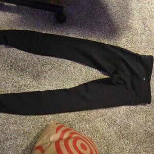 Lulu Lemon black leggings (not cropped) SIZE 4